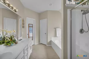 486 Enchanted Oak, New Braunfels, TX 78132 - Photo 17