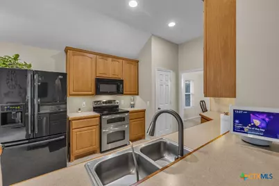 486 Enchanted Oak, New Braunfels, TX 78132 - Photo 15