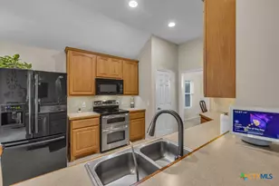 486 Enchanted Oak, New Braunfels, TX 78132 - Photo 15