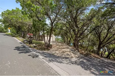 20926 W Lakeshore Drive, Spicewood, TX 78669 - Photo 29