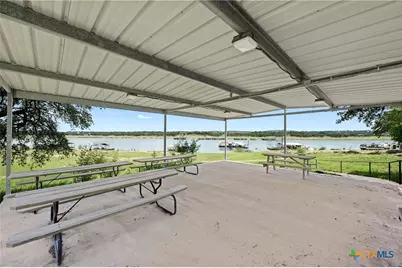 20926 W Lakeshore Drive, Spicewood, TX 78669 - Photo 37