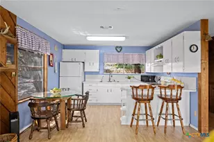 20926 W Lakeshore Dr, Spicewood, TX 78669 - Photo 11