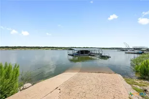 20926 W Lakeshore Dr, Spicewood, TX 78669 - Photo 35