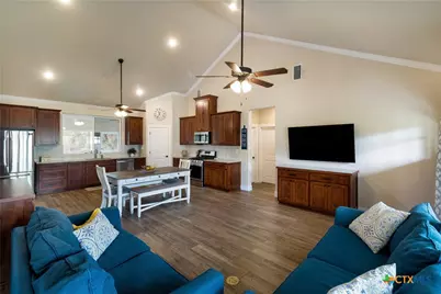 1699 Lake Ridge Boulevard, Canyon Lake, TX 78133 - Photo 5