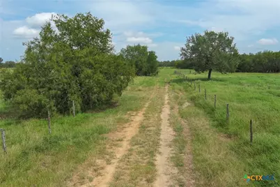 0 Cr 121, Gonzales, TX 78629 - Photo 5
