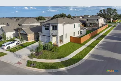 2069 Flametree Avenue, New Braunfels, TX 78132 - Photo 5