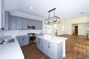 2069 Flametree Ave, New Braunfels, TX 78132 - Photo 19