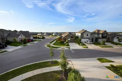 2069 Flametree Avenue, New Braunfels, TX 78132 - Photo 29