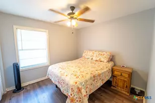 4804 Dahlia Ln, Victoria, TX 77904 - Photo 13