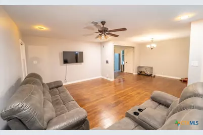 4804 Dahlia Lane, Victoria, TX 77904 - Photo 3