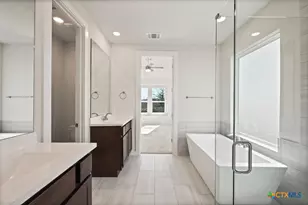 11922 Lofted Bloom, Schertz, TX 78154 - Photo 13