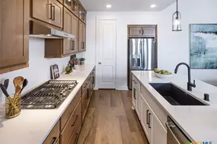 8101 Chalk Trce, Schertz, TX 78154 - Photo 3