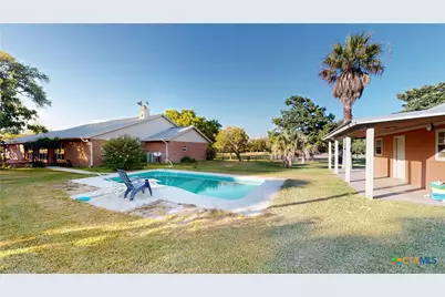 234 Lakeview Drive, Victoria, TX 77905 - Photo 1