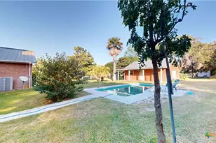 234 Lakeview Dr, Victoria, TX 77905 - Photo 37