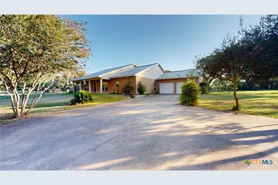 234 Lakeview Drive, Victoria, TX 77905 - Photo 43