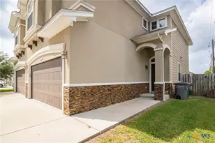 111 Fleetwood Dr, Victoria, TX 77901 - Photo 3