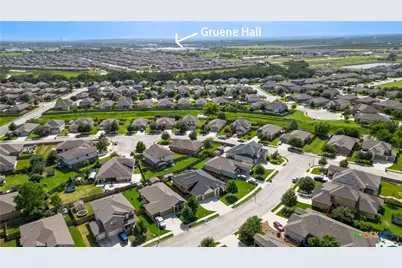 323 Limestone Creek, New Braunfels, TX 78130 - Photo 31