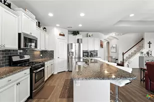 323 Limestone Creek, New Braunfels, TX 78130 - Photo 7