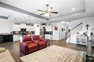 323 Limestone Creek, New Braunfels, TX 78130 - Photo 9