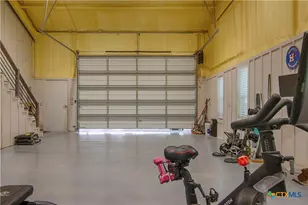 15545 State Hwy 111, Yoakum, TX 77995 - Photo 25