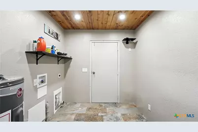 1291 Link Road, Seguin, TX 78155 - Photo 5