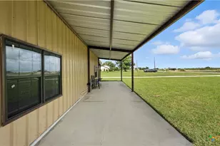 1291 Link Rd, Seguin, TX 78155 - Photo 41