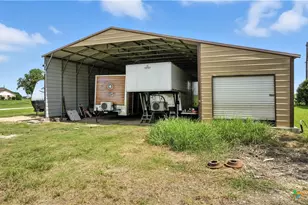 1291 Link Rd, Seguin, TX 78155 - Photo 37