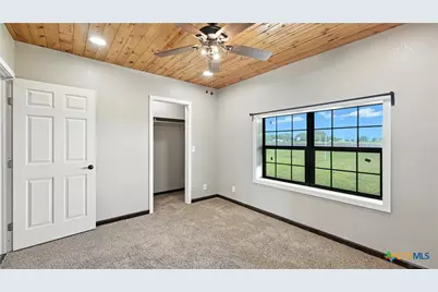 1291 Link Road, Seguin, TX 78155 - Photo 31