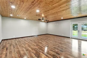 1291 Link Rd, Seguin, TX 78155 - Photo 19