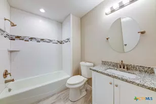 627 Summerwood Dr, New Braunfels, TX 78130 - Photo 21