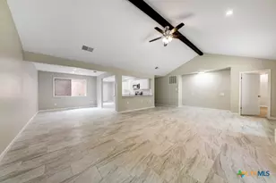 627 Summerwood Dr, New Braunfels, TX 78130 - Photo 7