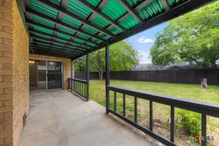 627 Summerwood Dr, New Braunfels, TX 78130 - Photo 25