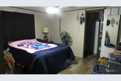 400 W Railway Street, Lometa, TX 76853 - Photo 33