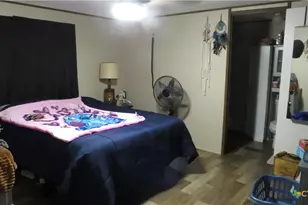 400 W Railway St, Lometa, TX 76853 - Photo 33