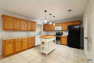 2630 Rocky Ridge Loop, Canyon Lake, TX 78133 - Photo 5