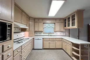 108 S Meadow Dr, Little River Academy, TX 76554 - Photo 7