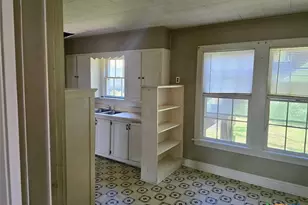 801 Bridge St, Gatesville, TX 76528 - Photo 5