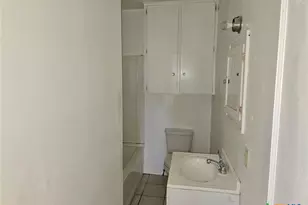 801 Bridge St, Gatesville, TX 76528 - Photo 7