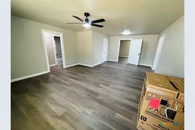 1710 Saunders Street, Gatesville, TX 76528 - Photo 5