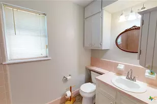 221 Oleander Ave, Tivoli, TX 77990 - Photo 29