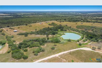 736 County Road 421, Waelder, TX 78959 - Photo 3
