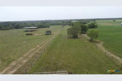 736 County Road 421, Waelder, TX 78959 - Photo 5