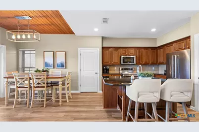 1111 Long Creek Boulevard #204, New Braunfels, TX 78130 - Photo 3