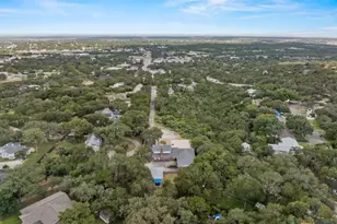 699 Floral Ave, New Braunfels, TX 78130 - Photo 47