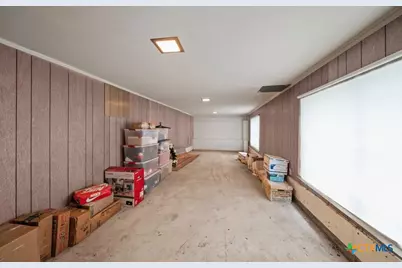 699 Floral Avenue, New Braunfels, TX 78130 - Photo 41