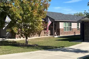 1909 Chiricahua Trce, Harker Heights, TX 76548 - Photo 1