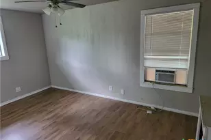 197 Mustang St, Prairie Lea, TX 78661 - Photo 5