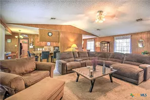 406 E Upshaw Ave, Temple, TX 76501 - Photo 9