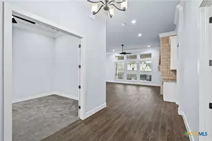 1606 Alta Vista Loop, Temple, TX 76502 - Photo 3