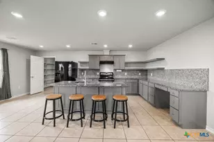 639 Blackbuck Rdg Dr, Lampasas, TX 76550 - Photo 9